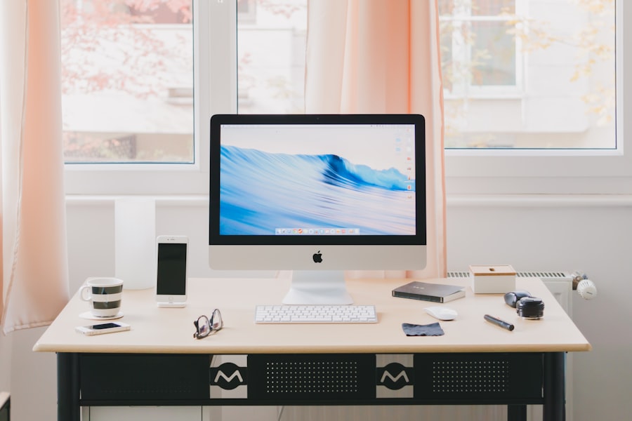 Social media sharing icons and viral growth